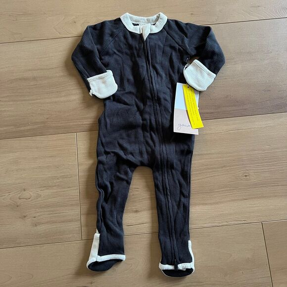 NWT Goumi Kids Coal Thermal Baby Footie SZ 3-6mo Bamboo Zippy Sleeper Waffle - Picture 1 of 3